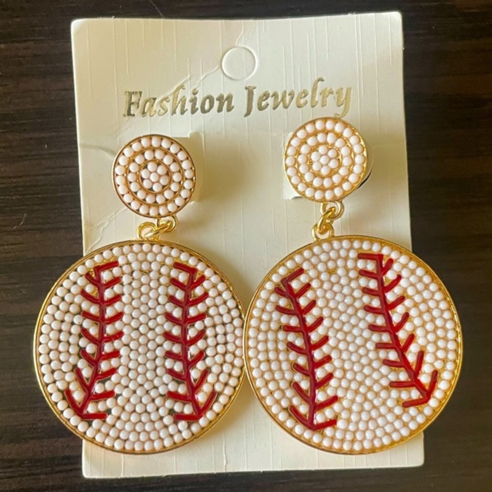 **NEW** ⚾️ Baseball Earrings ⚾️